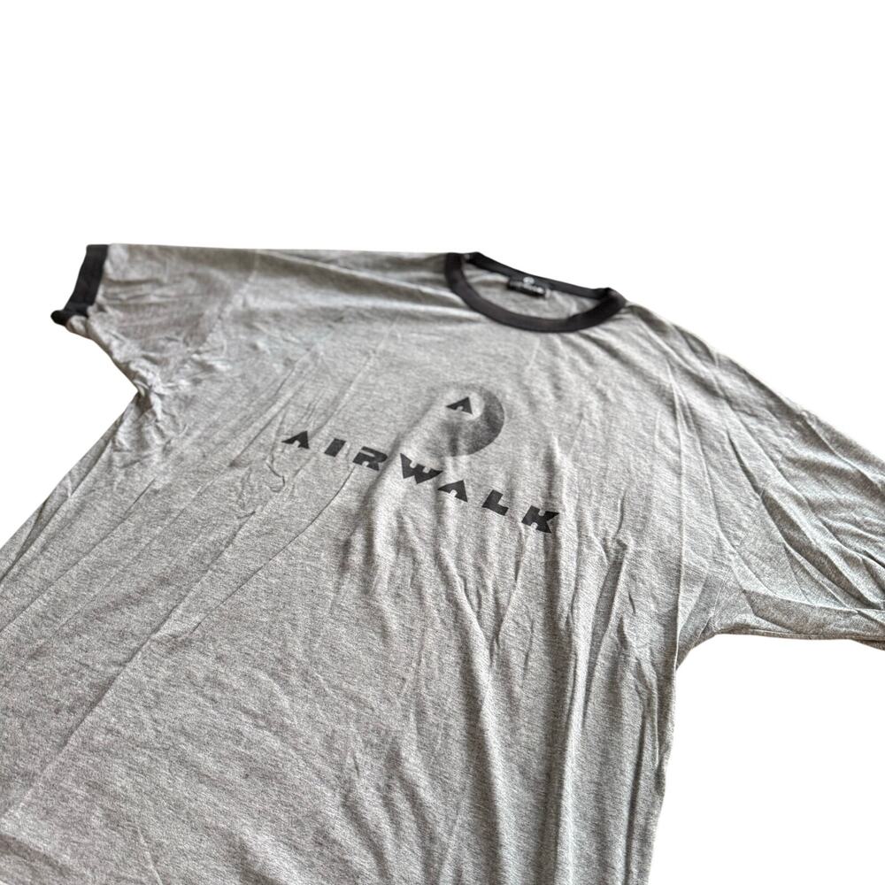 Vintage Airwalk Made in USA Gray Ringer T-Shirt Skate Tee 90s Y2K Fits Like XL